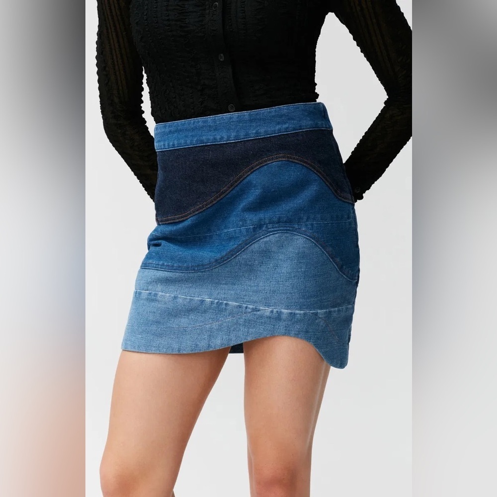Ganni Patchwork Stretch Denim Wavy Patchwork Mini Skirt Size XXS/ 0 EU 32